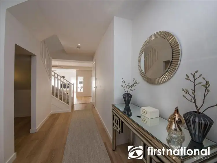 Second view of Homely house listing, 8 Araluen Rise, Narre Warren VIC 3805