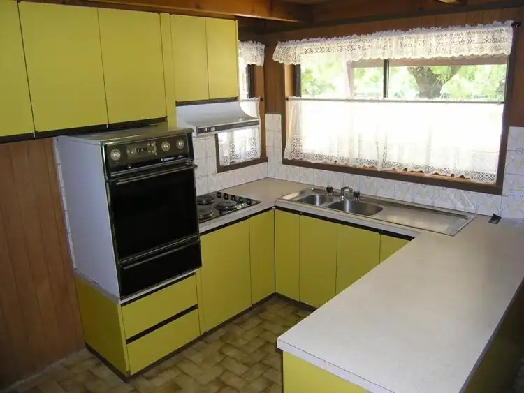 Third view of Homely unit listing, 7/10 Gavan Street, Bright VIC 3741