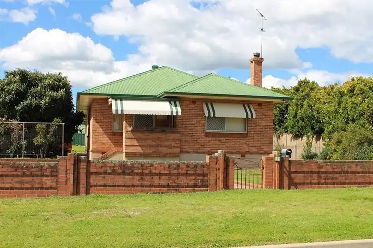 71 Rose Street, Inverell NSW 2360