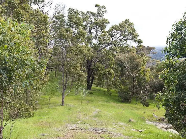 47 Richon Heights, Mount Richon WA 6112