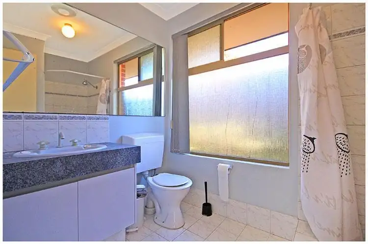 Fifth view of Homely house listing, 4 Como Place, Joondalup WA 6027