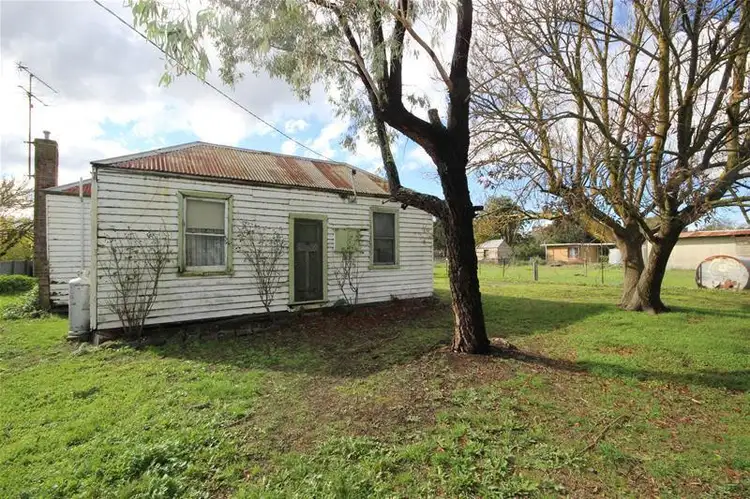 Main view of Homely house listing, 18 Kerr Street, Mortlake VIC 3272
