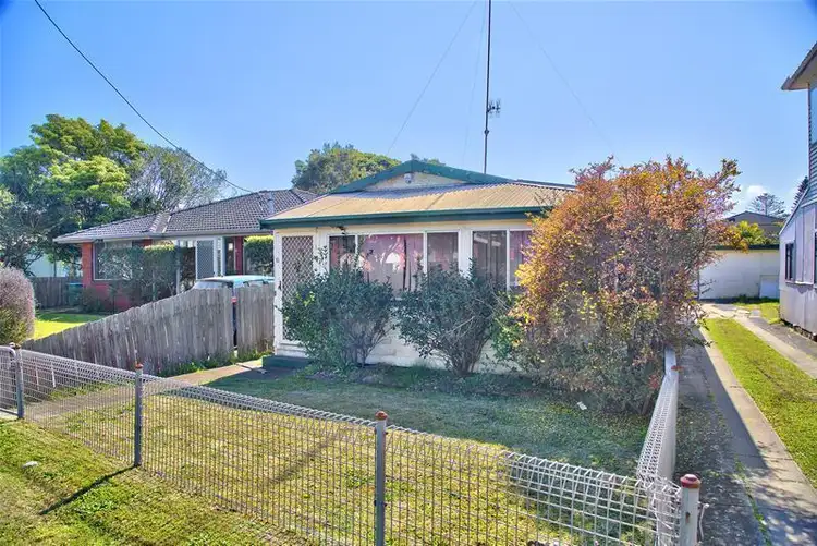 10 Coral Street, The Entrance NSW 2261