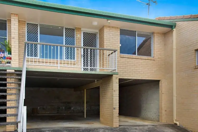 Main view of Homely unit listing, 2/4 Huntingdale Road (off Dibbs St), Lismore NSW 2480