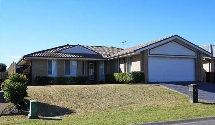 72 Streeton Drive, Metford NSW 2323