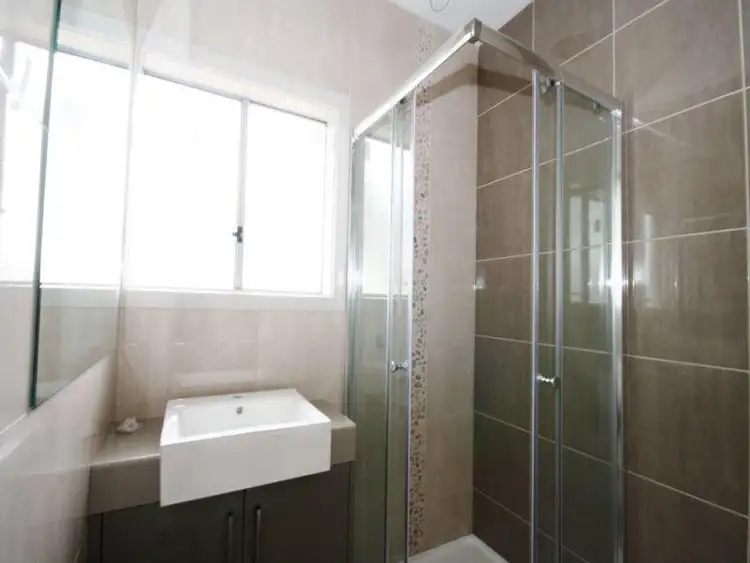 Sixth view of Homely townhouse listing, 1/1 Adelaide Street, St Albans VIC 3021