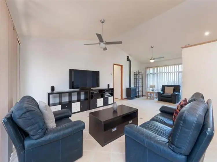 Third view of Homely house listing, 2 Olive Grove, Sunbury VIC 3429