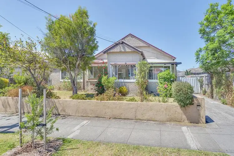 54 Chelsea Road, Chelsea VIC 3196