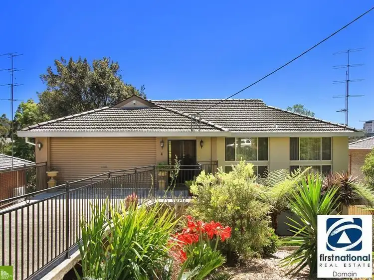4 Colleen Grove, Wollongong NSW 2500
