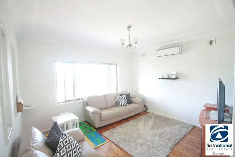 29 Beatus Street, Unanderra NSW 2526