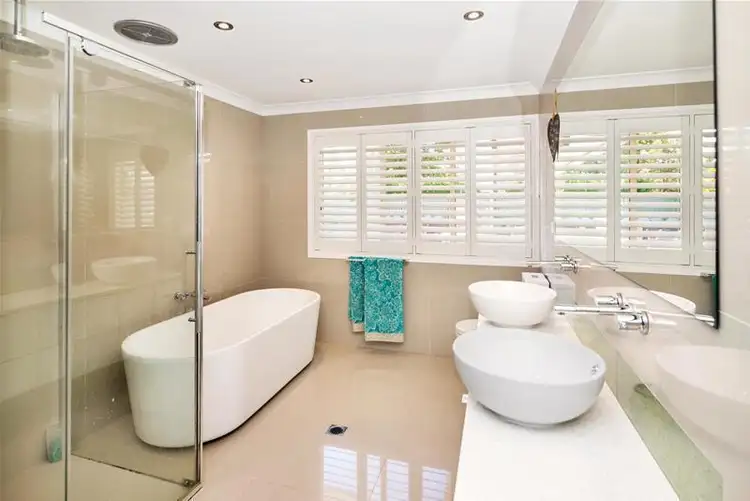 Third view of Homely house listing, 3 Woodstone Court, Varsity Lakes QLD 4227
