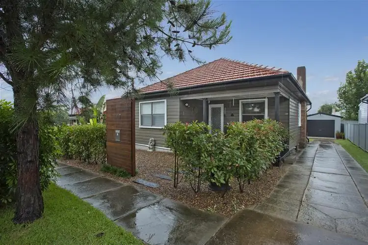 117 Barton Street, Mayfield NSW 2304