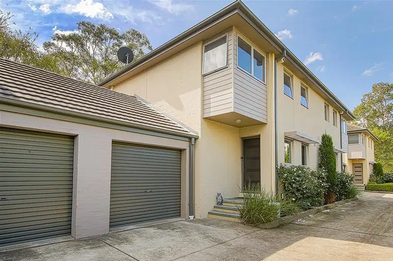 Main view of Homely townhouse listing, 6/422 Glebe Road, Hamilton South NSW 2303
