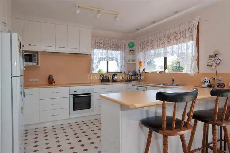 15 Churchill Avenue, Burnie TAS 7320