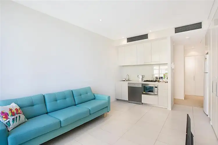 Third view of Homely apartment listing, 6/3 King Street, Newcastle NSW 2300