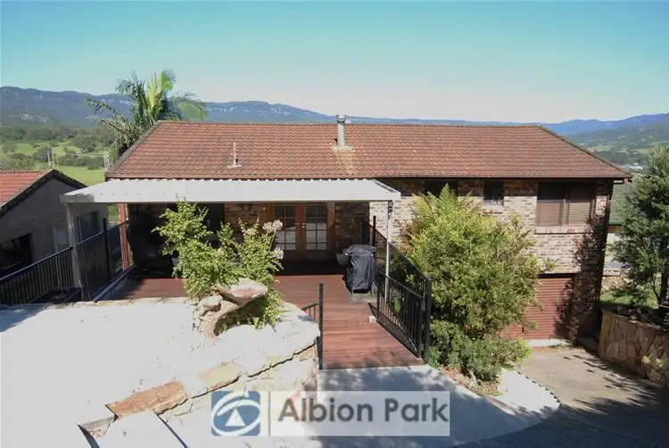 12 Noble Road, Albion Park NSW 2527