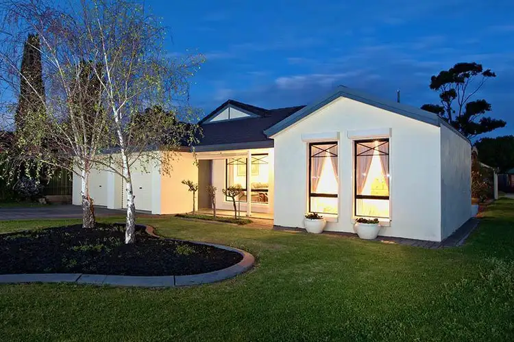 6 Genders Grove, Mclaren Vale SA 5171