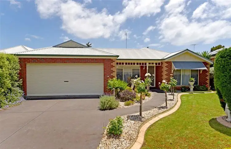 8 Emma Court, Leopold VIC 3224