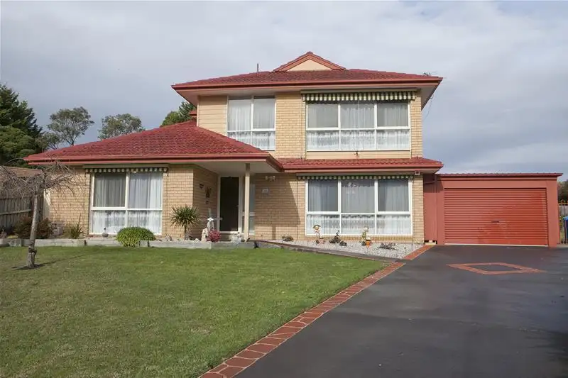 Main view of Homely house listing, 18 Quirk Court, Endeavour Hills VIC 3802