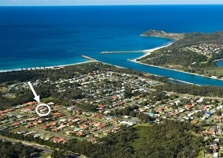 Second view of Homely house listing, 1/24 Edith Street, North Haven NSW 2443