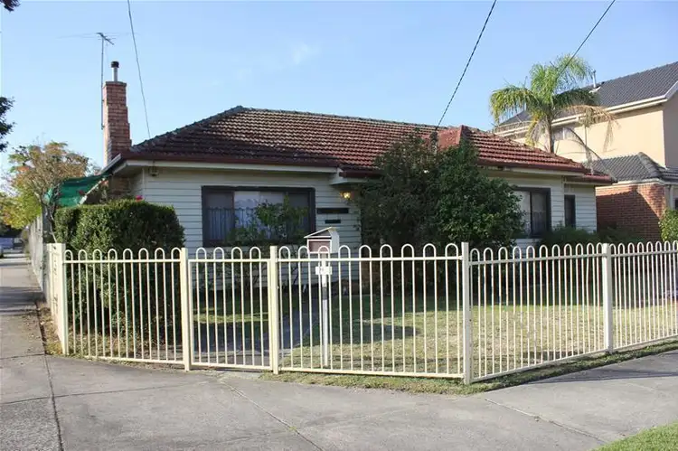 15 Dunvegan Crescent, Dandenong VIC 3175
