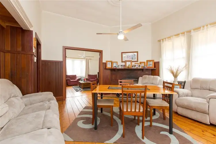 Fifth view of Homely house listing, 217 Woodham Avenue, Mildura VIC 3500