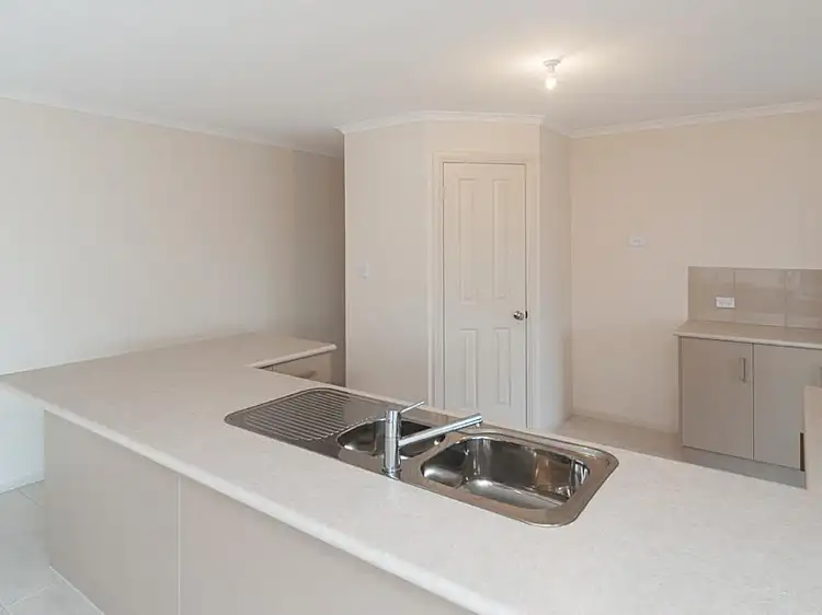 Third view of Homely house listing, 32 Glenalbyn Close, Strathalbyn SA 5255