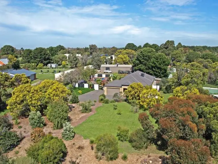 33 Glenrana Drive, Indented Head VIC 3223