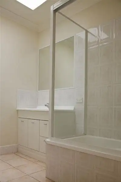 Sixth view of Homely unit listing, 3/287A Bridge Street, Newtown QLD 4350