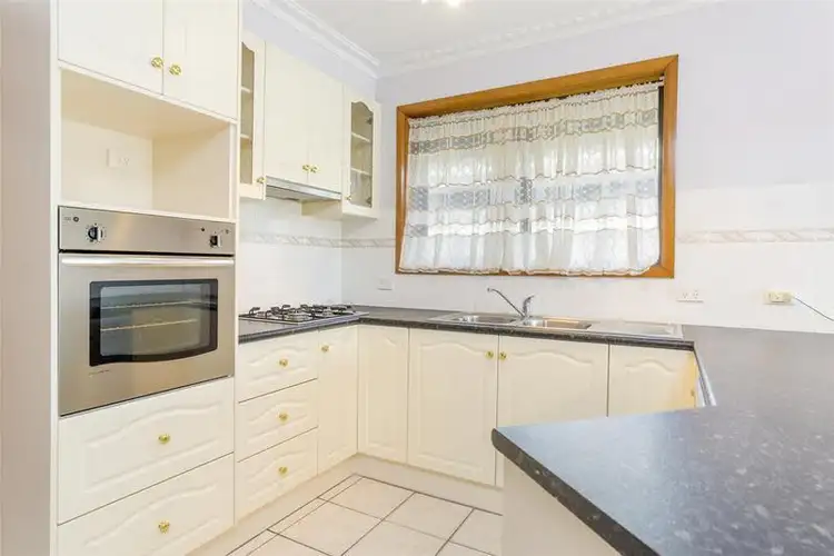 10 Mark Street, Lara VIC 3212
