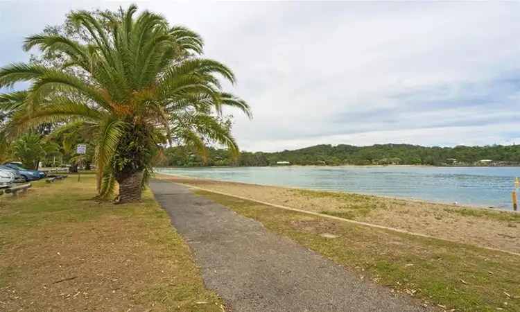 Third view of Homely semi-detached listing, 2/16 Murlong Crescent, Palm Beach QLD 4221