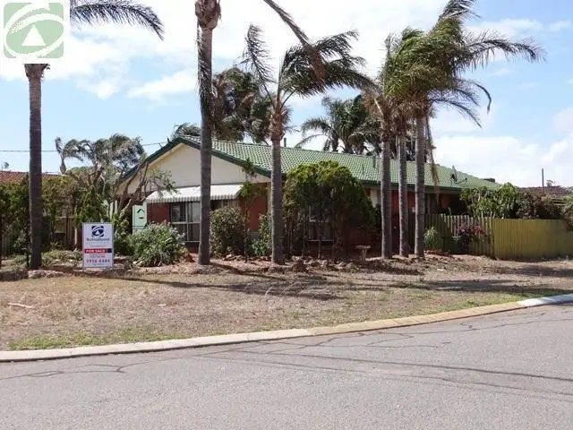18 Swan Drive, Sunset Beach WA 6530