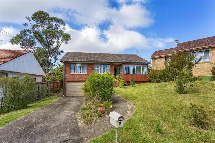 8 Ashton Avenue, Forestville NSW 2087
