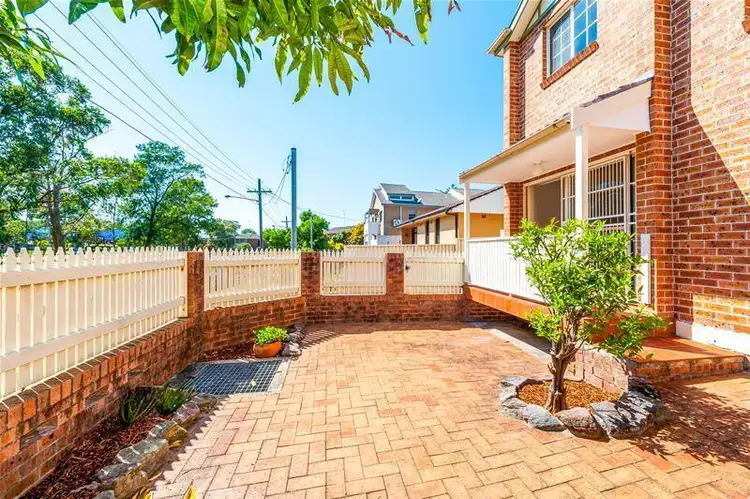 Second view of Homely townhouse listing, 1/5 Midway Drive, Maroubra NSW 2035
