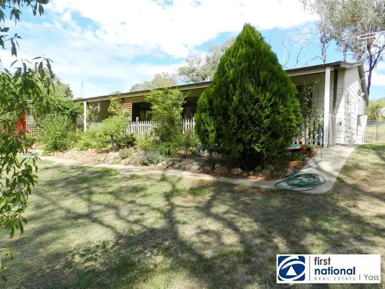 84 Richmond Street, Binalong NSW 2584