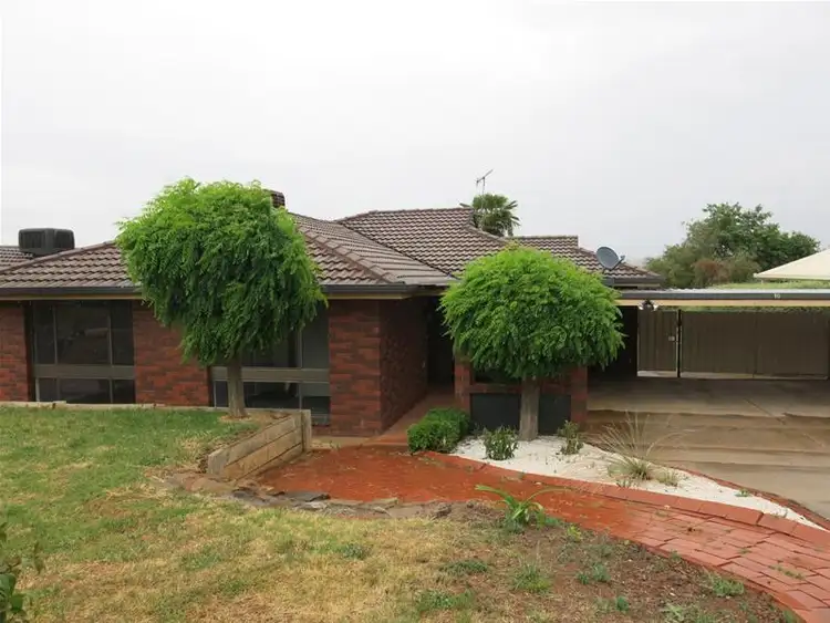 10 Roosevelt Avenue, Wagga Wagga NSW 2650