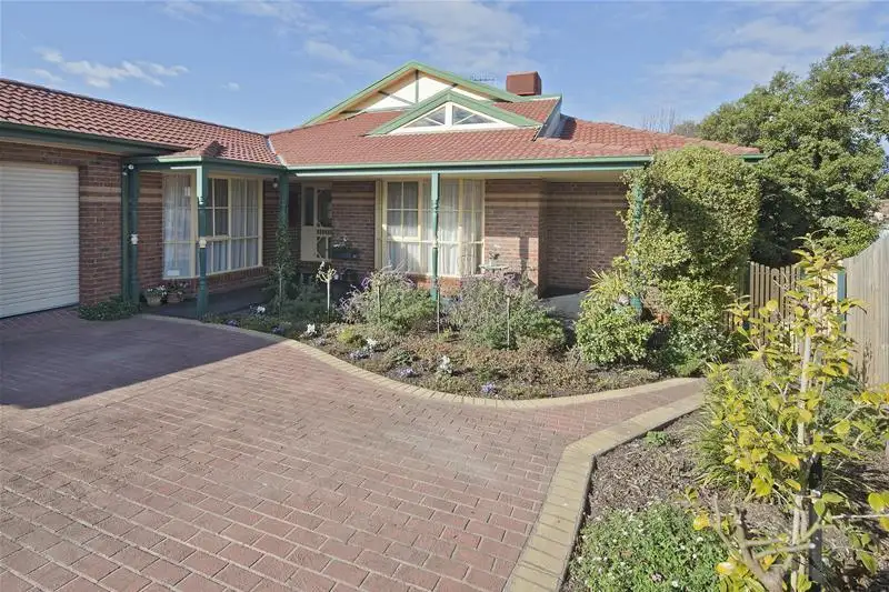 Main view of Homely house listing, 1 Glamis Court, Endeavour Hills VIC 3802