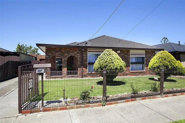 102 Tamar Drive, Deer Park VIC 3023