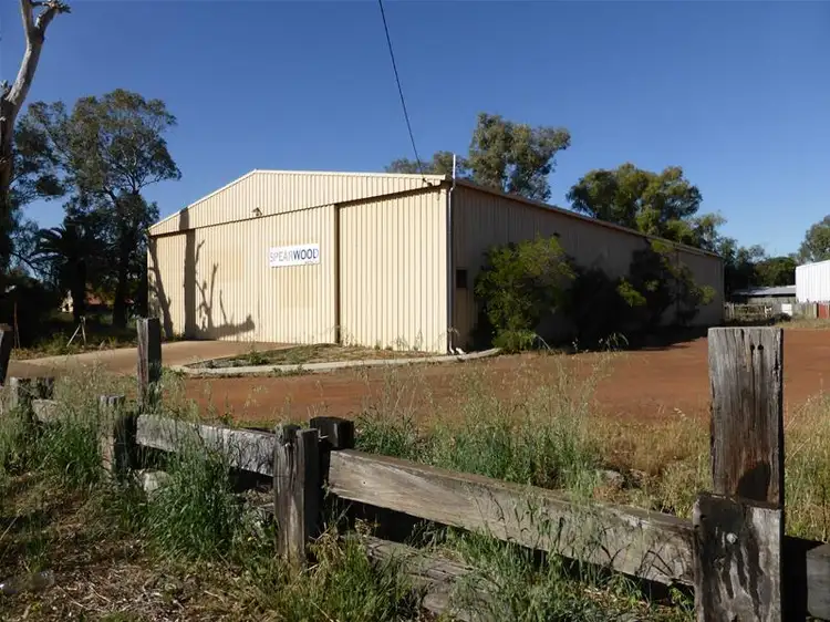 1 Katrine Road, Northam WA 6401