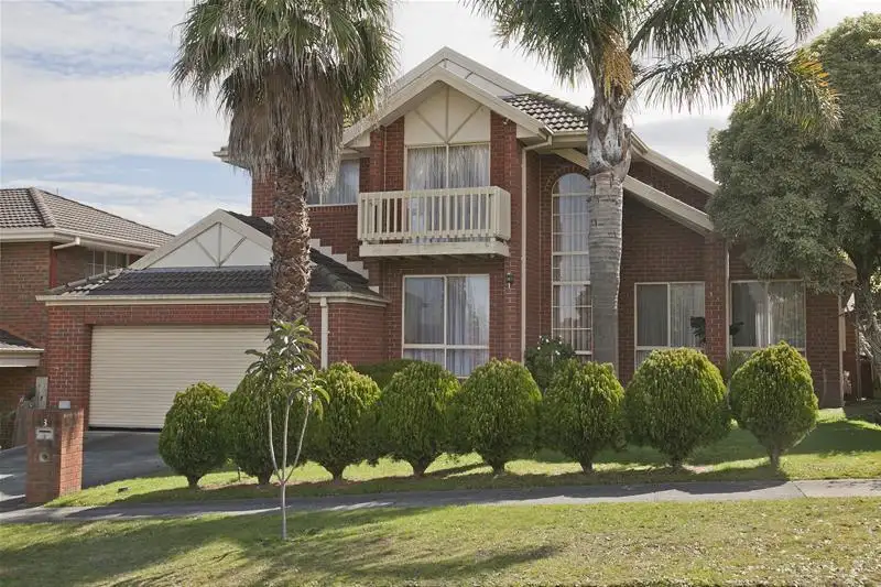 Main view of Homely house listing, 3 Sheridan Court, Endeavour Hills VIC 3802