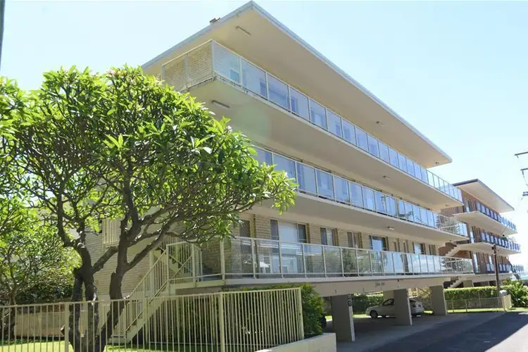 2/7 Lillian Street, Shoal Bay NSW 2315