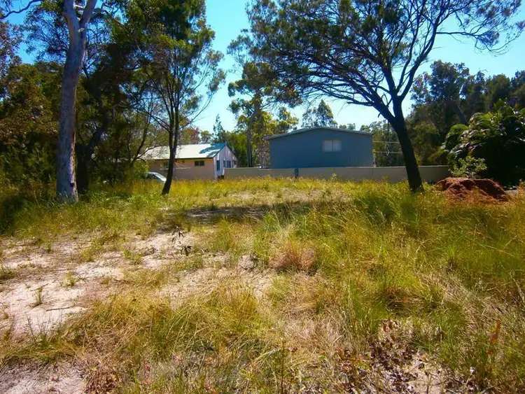 5 Leanne Street, Macleay Island QLD 4184