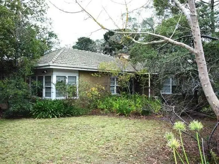 48 Lockhart Road, Ringwood North VIC 3134