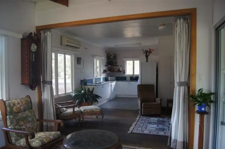 Fifth view of Homely house listing, 122 Carmichael Street, Chinchilla QLD 4413
