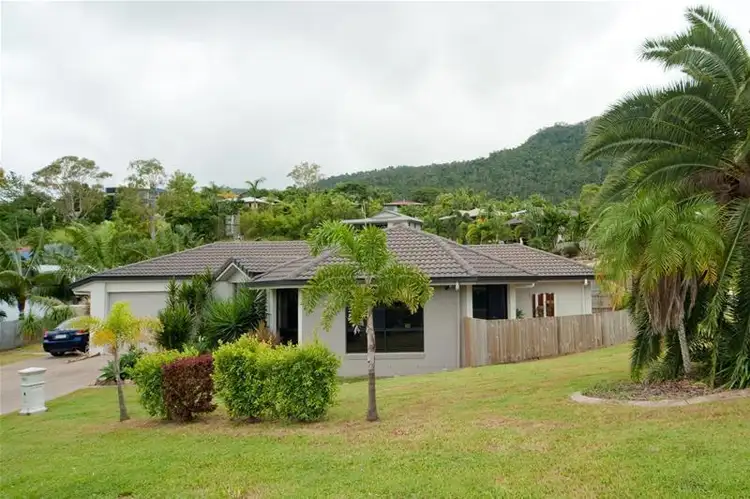 7a Wills Court, Cannonvale QLD 4802