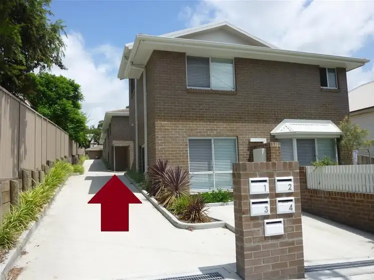 2/43 Harriet Street, Waratah NSW 2298