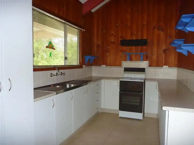 Second view of Homely house listing, 7 Flinders Way, Surf Beach NSW 2536