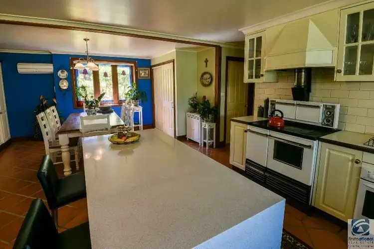 Fifth view of Homely house listing, 982 Beechworth - Chiltern Road, Chiltern VIC 3683