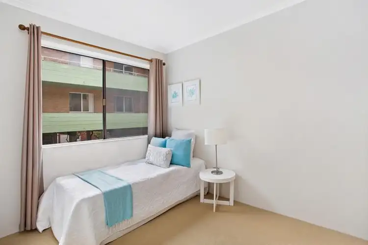 Fifth view of Homely apartment listing, 4/9 Lismore Avenue, Dee Why NSW 2099