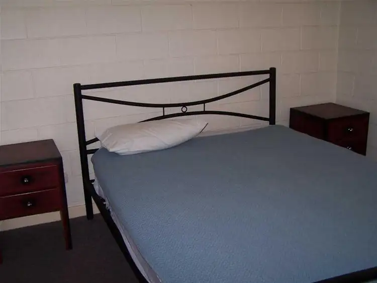 Fifth view of Homely unit listing, 4/5 Peuce Place, Sadadeen NT 870